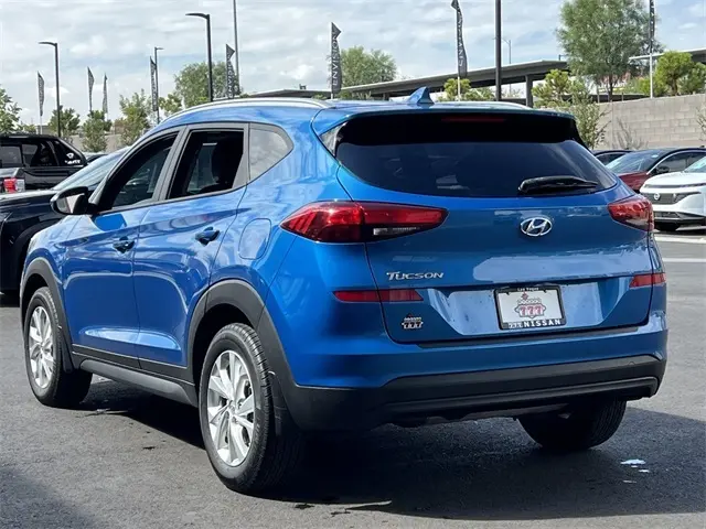 2021 Hyundai Tucson Value photo 3