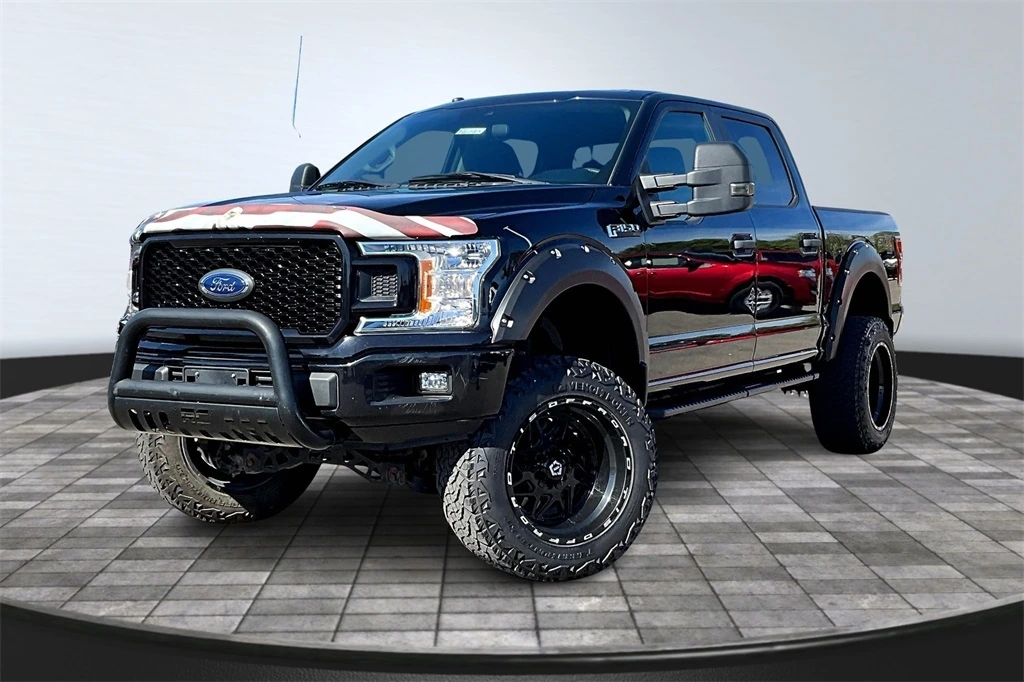 2019 Ford F-150 XL's photo