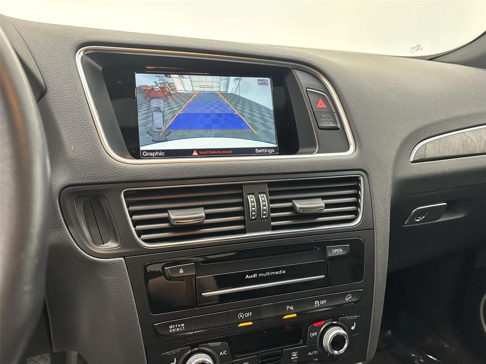 View 30