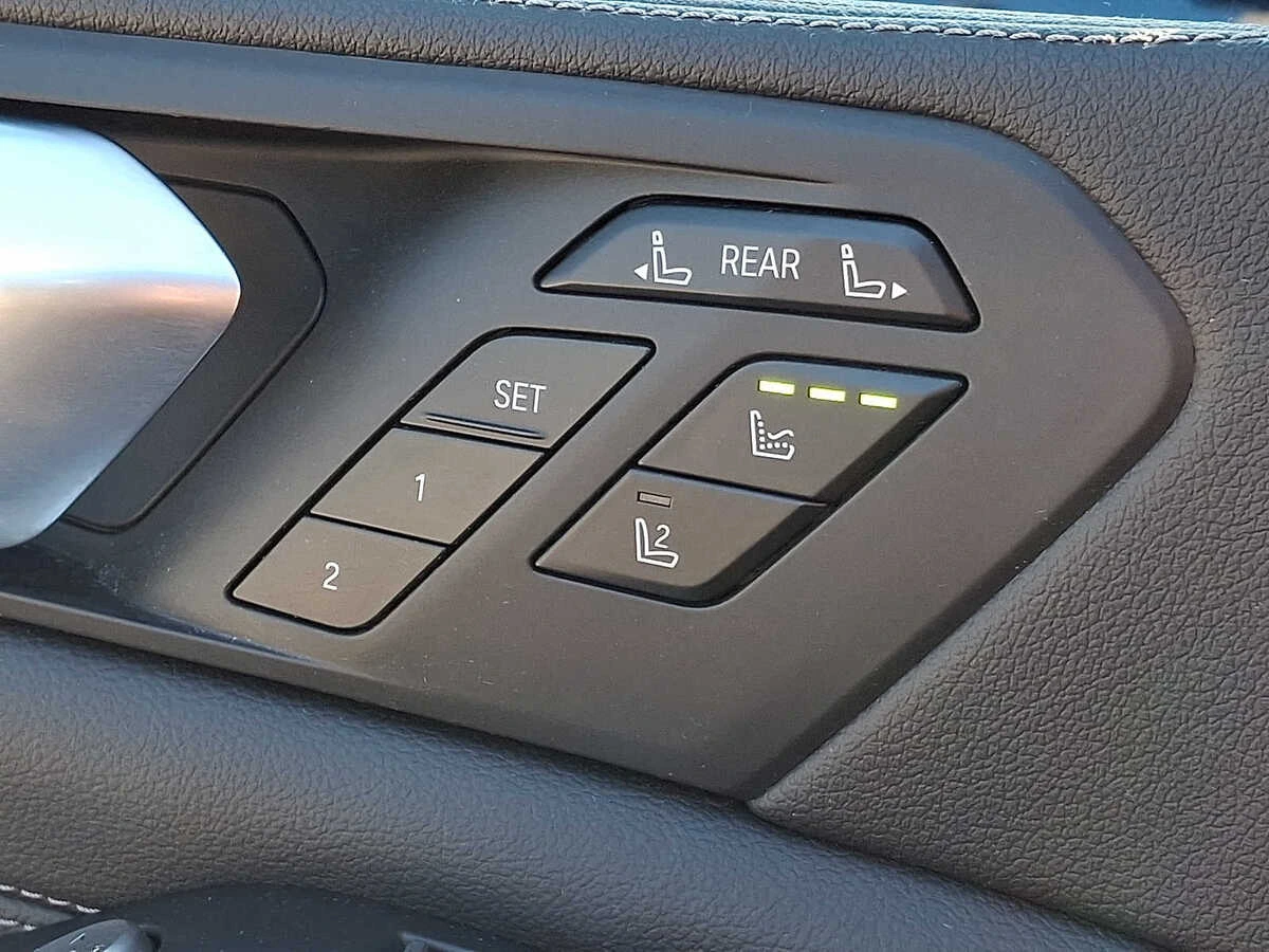 2020 BMW X7 40i - Photo 27