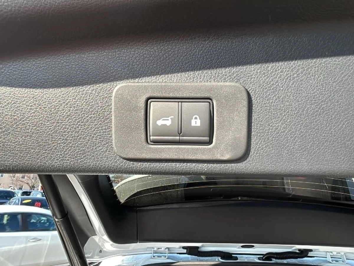 2026 Nissan Murano Platinum - Photo 34