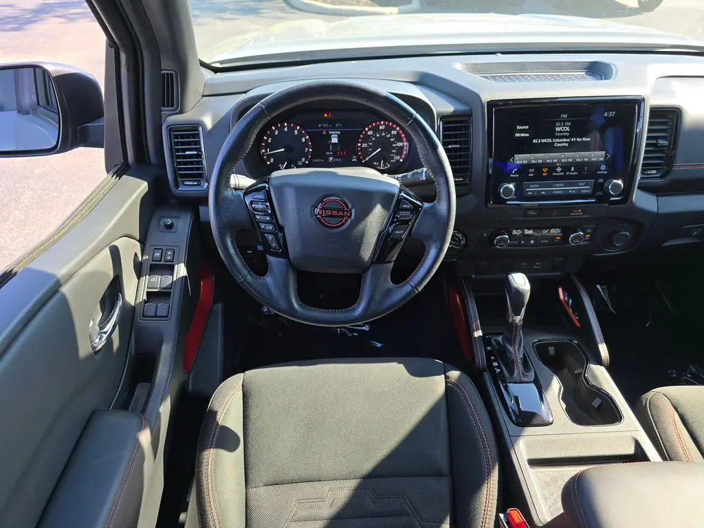 2023 Nissan Frontier PRO-4X photo 24