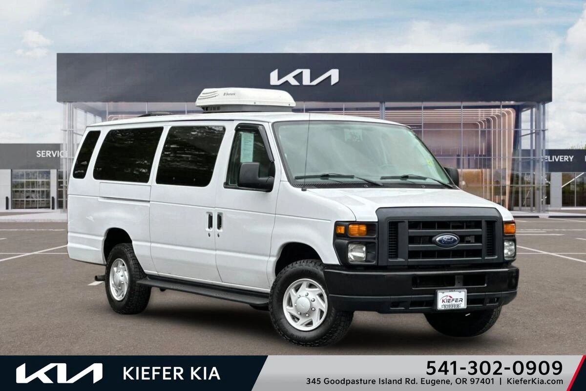 2013 Ford E-Series Econoline Van