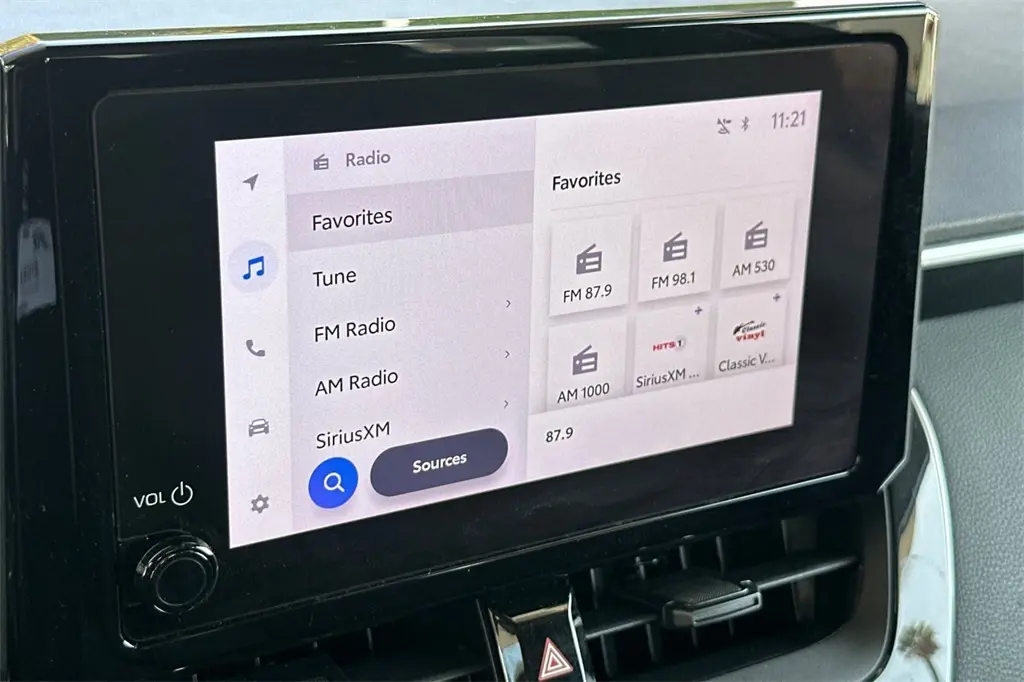 2023 Toyota Corolla LE photo 13