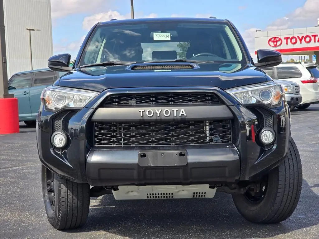 2018 Toyota 4Runner SR5 Premium Limited TRD Pro photo 2