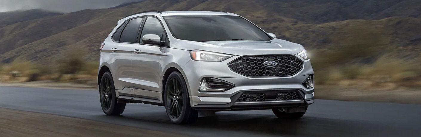 2022 Ford Edge on the road