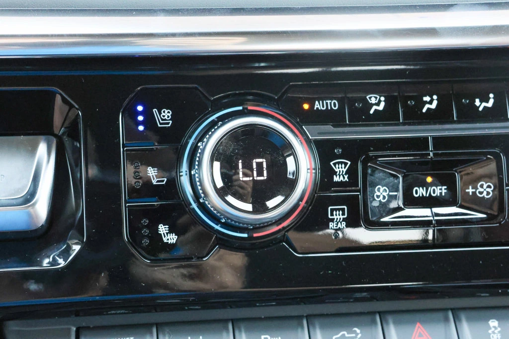 2026 GMC Sierra 3500HD Denali Ultimate - Photo 29