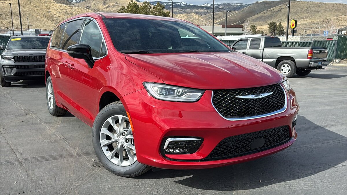 2026 Chrysler Pacifica Select AWD