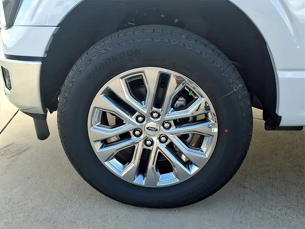 2025 Ford F-150 Lariat photo 21