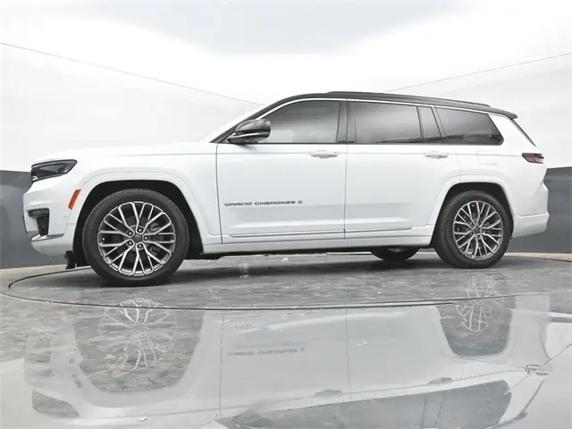 2024 Jeep Grand Cherokee L Summit photo 38