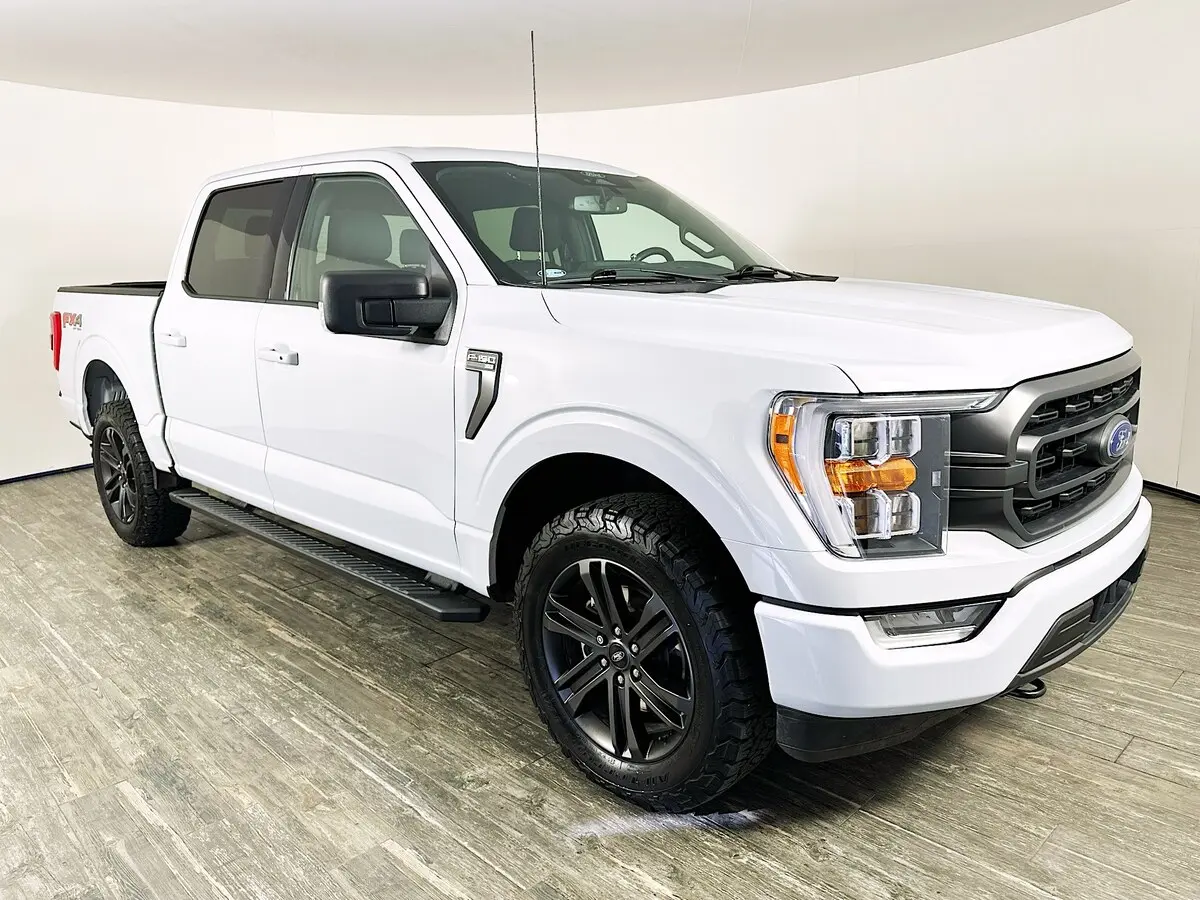 2022 Ford F-150 XLT's photo