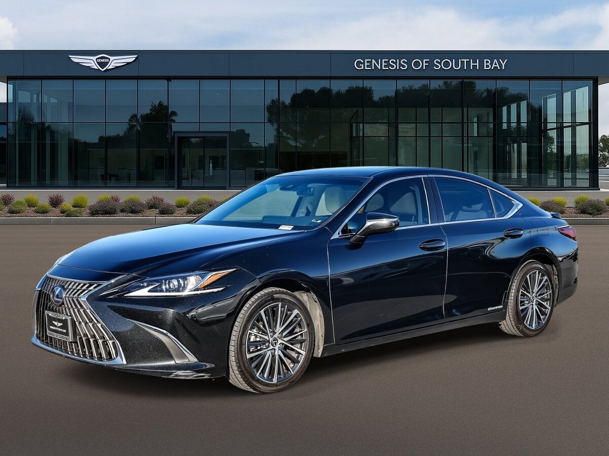 2022 Lexus ES 300h FWD