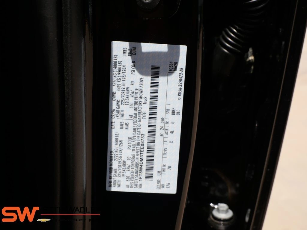 2026 Ford F-450 Super Duty Platinum - Photo 38