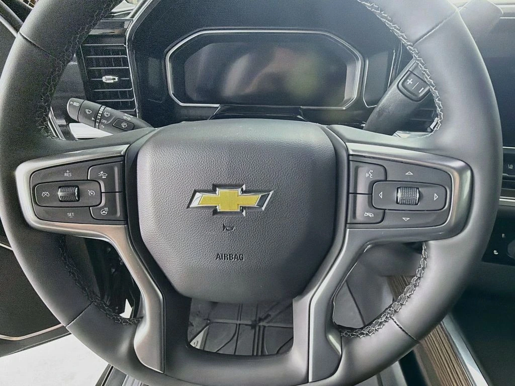 2026 Chevrolet Silverado 3500 HD LT - Photo 11