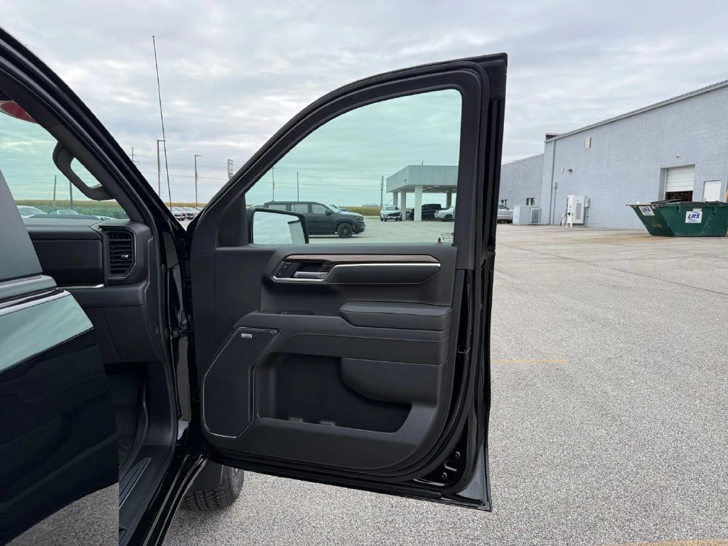 2026 Chevrolet Silverado 1500 LT Trail Boss - Photo 40