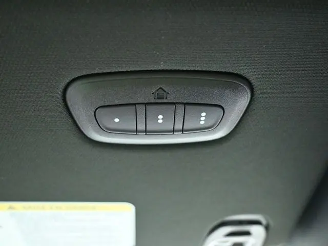 2026 Ram 1500 Laramie photo 29