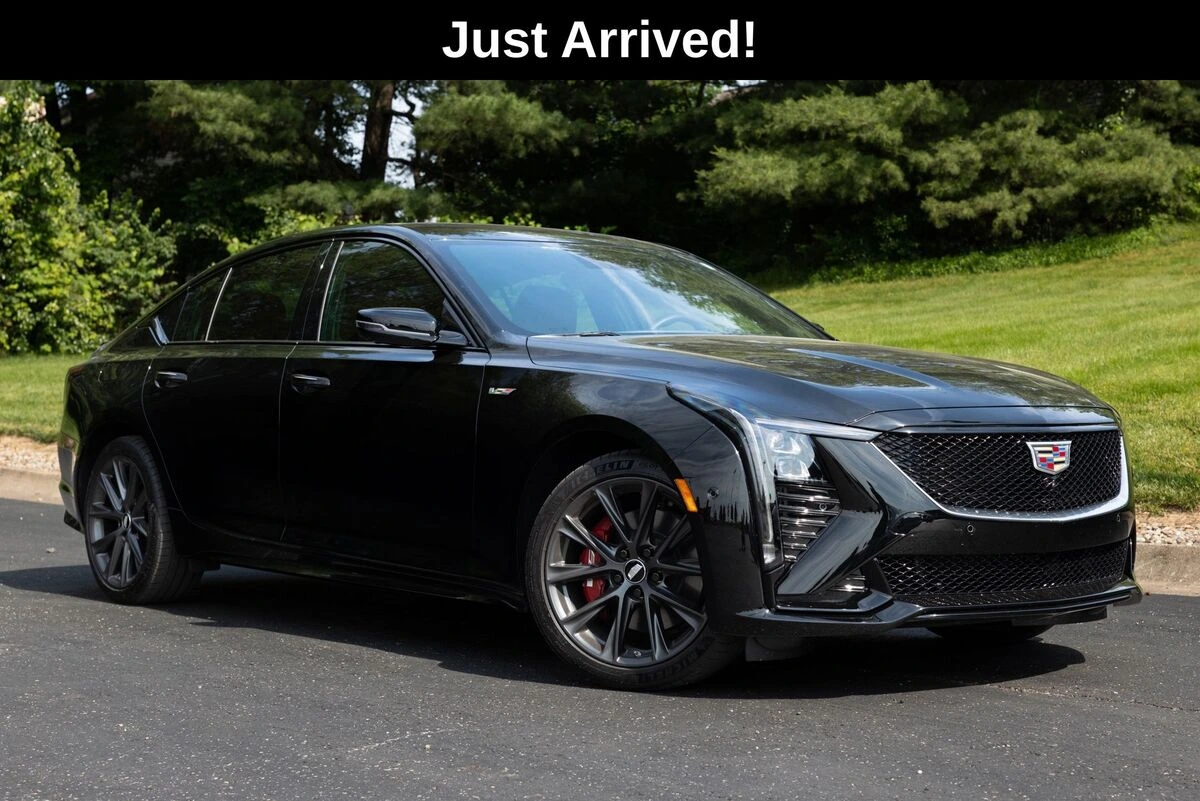 2025 Cadillac CT5 V-Series AWD's photo