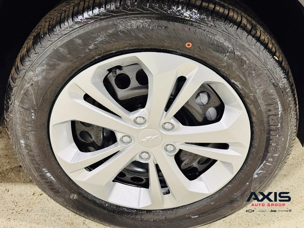 2026 Chevrolet Trax LS - Photo 25