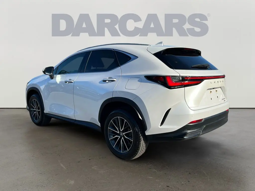 2025 Lexus NX Premium photo 4