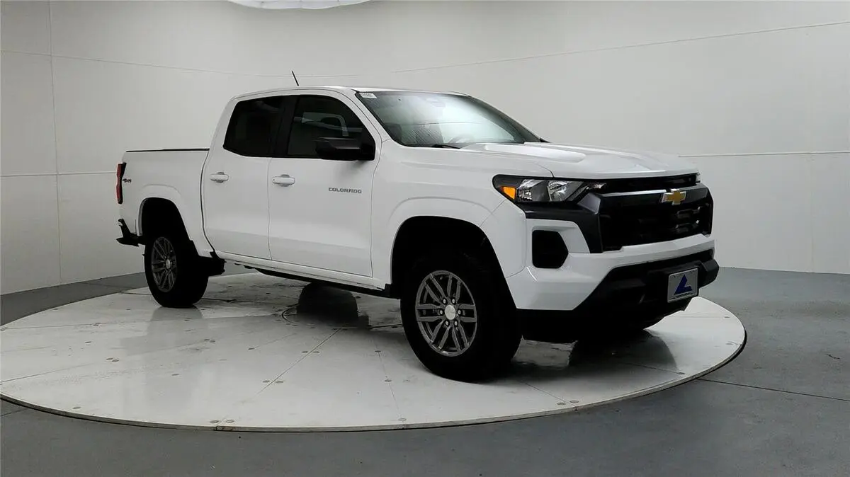 2023 Chevrolet Colorado LT's photo