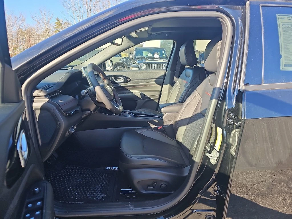 2026 Jeep Compass Trailhawk - Photo 34