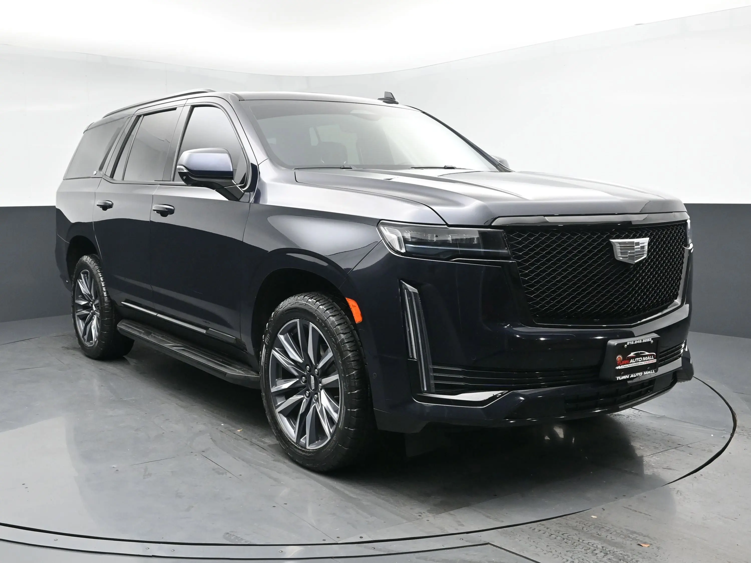 2023 Cadillac Escalade Sport photo 2
