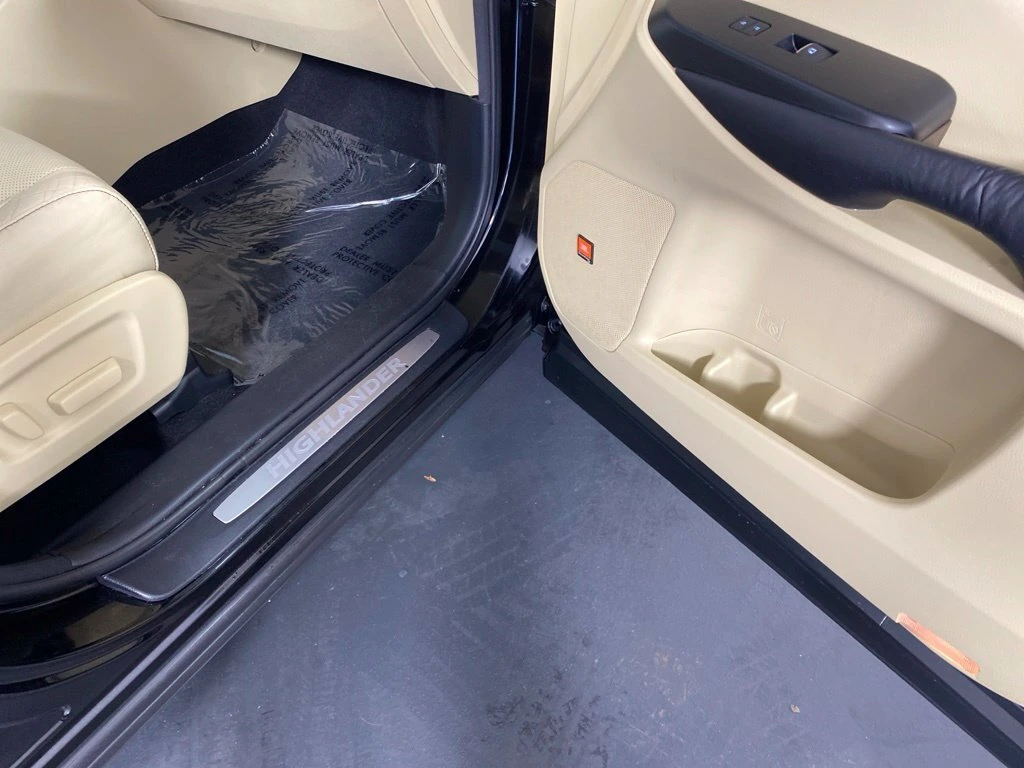 Vehicle thumbnail