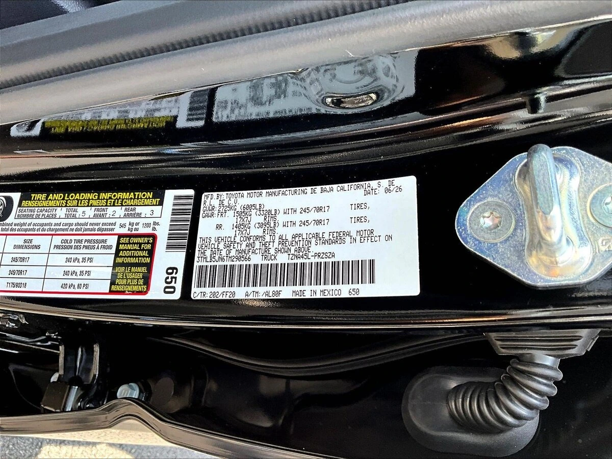 2026 Toyota Tacoma SR5 - Photo 20