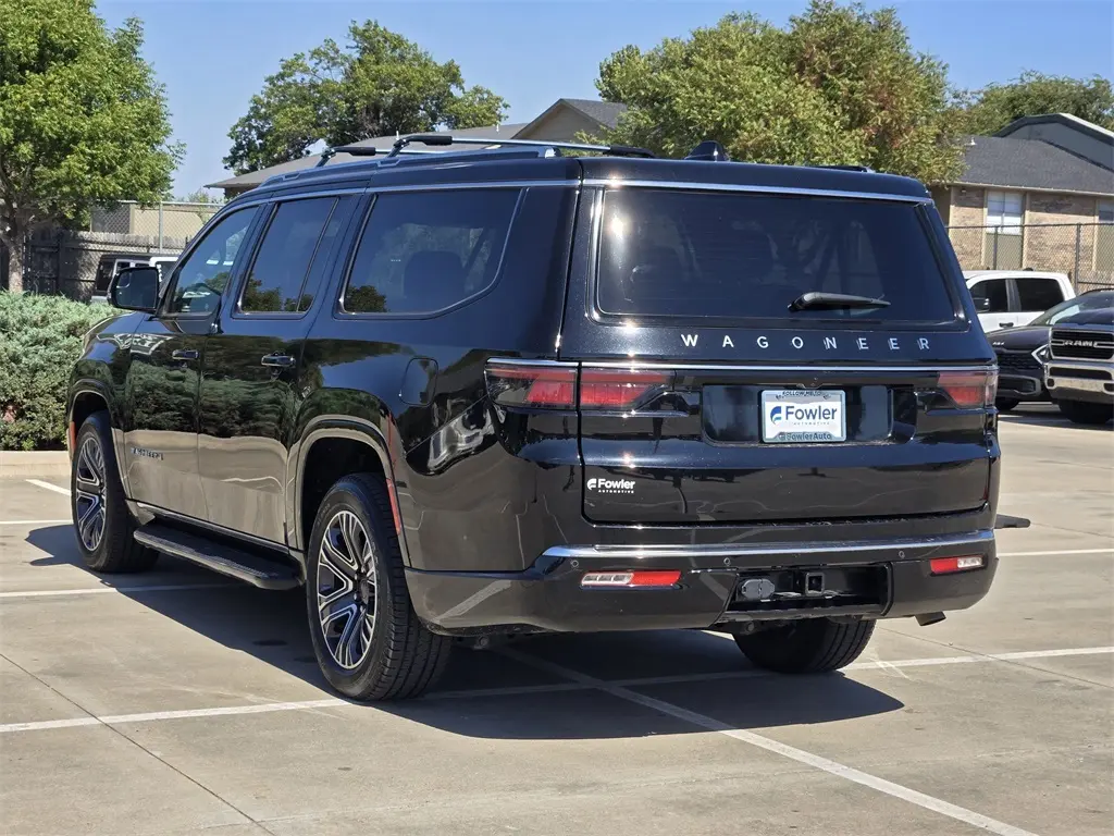 2024 Jeep Wagoneer L Base photo 4
