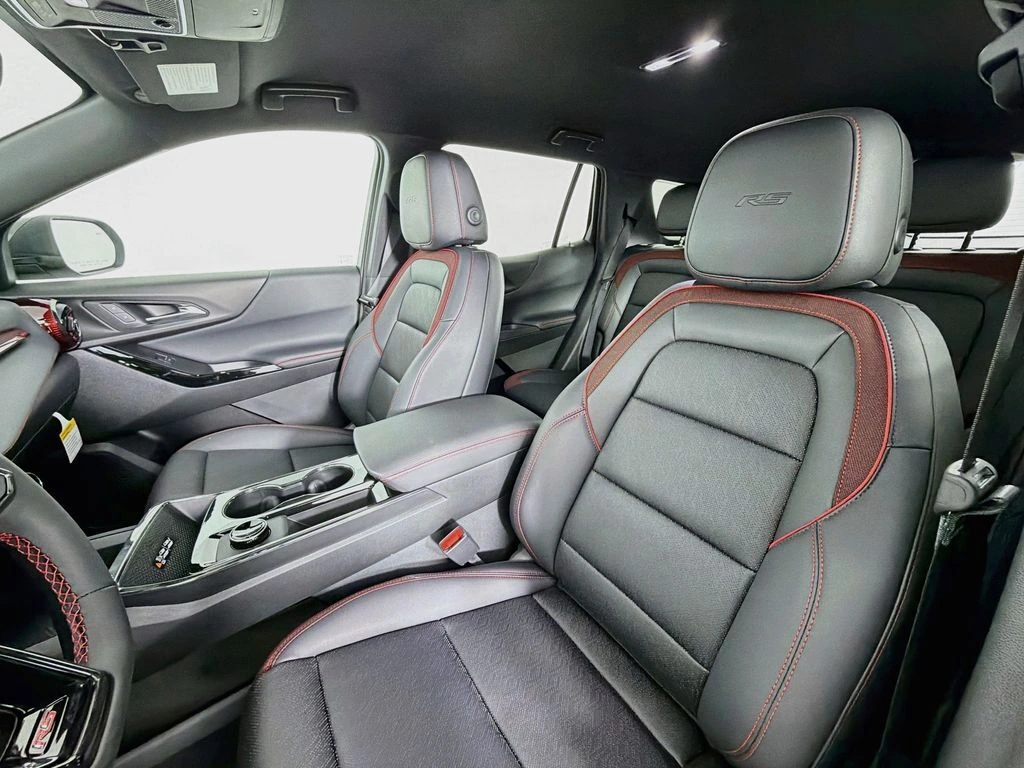 2027 Chevrolet Equinox RS - Photo 21