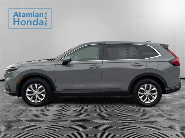 2025 Honda CR-V LX photo 2