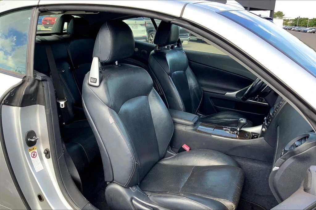 2015 Lexus IS 250 - Photo 7