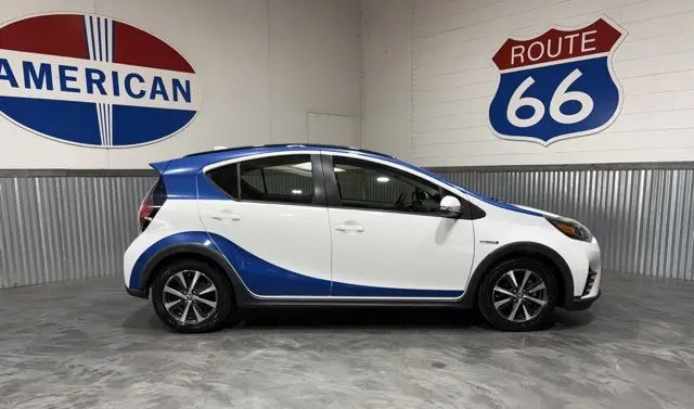 Used 2018 Toyota Prius c Four with VIN JTDKDTB31J1612922 for sale in Norman, OK