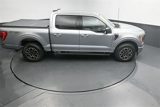 2022 Ford F-150 XLT photo 25