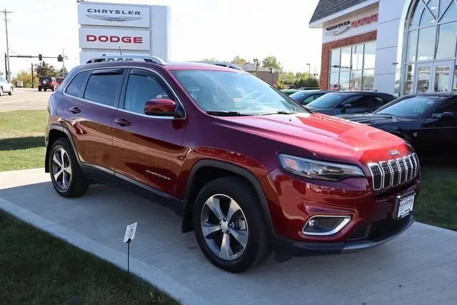 2019 Jeep Cherokee Limited photo 3