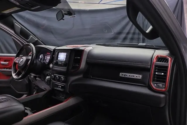 2019 Ram 1500 Rebel photo 16