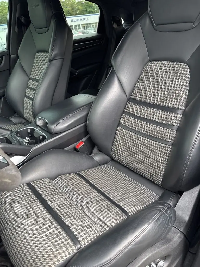 2020 Porsche Cayenne Coupe Turbo photo 7