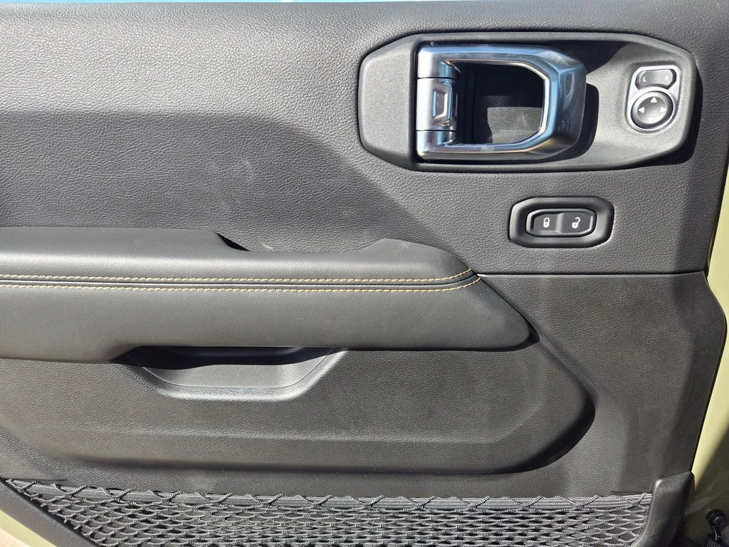 2026 Jeep Wrangler 4-Door Sahara - Photo 17