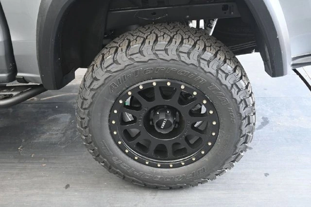 2026 Chevrolet Colorado Trail Boss - Photo 10