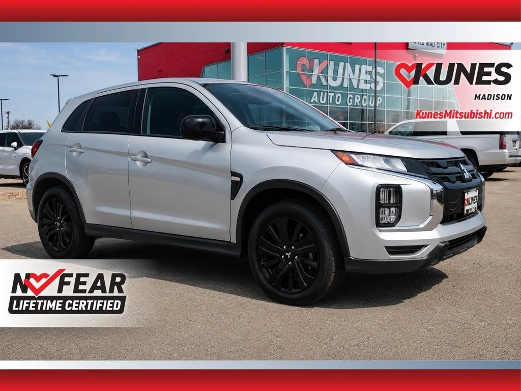2026 Mitsubishi Outlander Sport 2.0 LE AWC CVT's photo