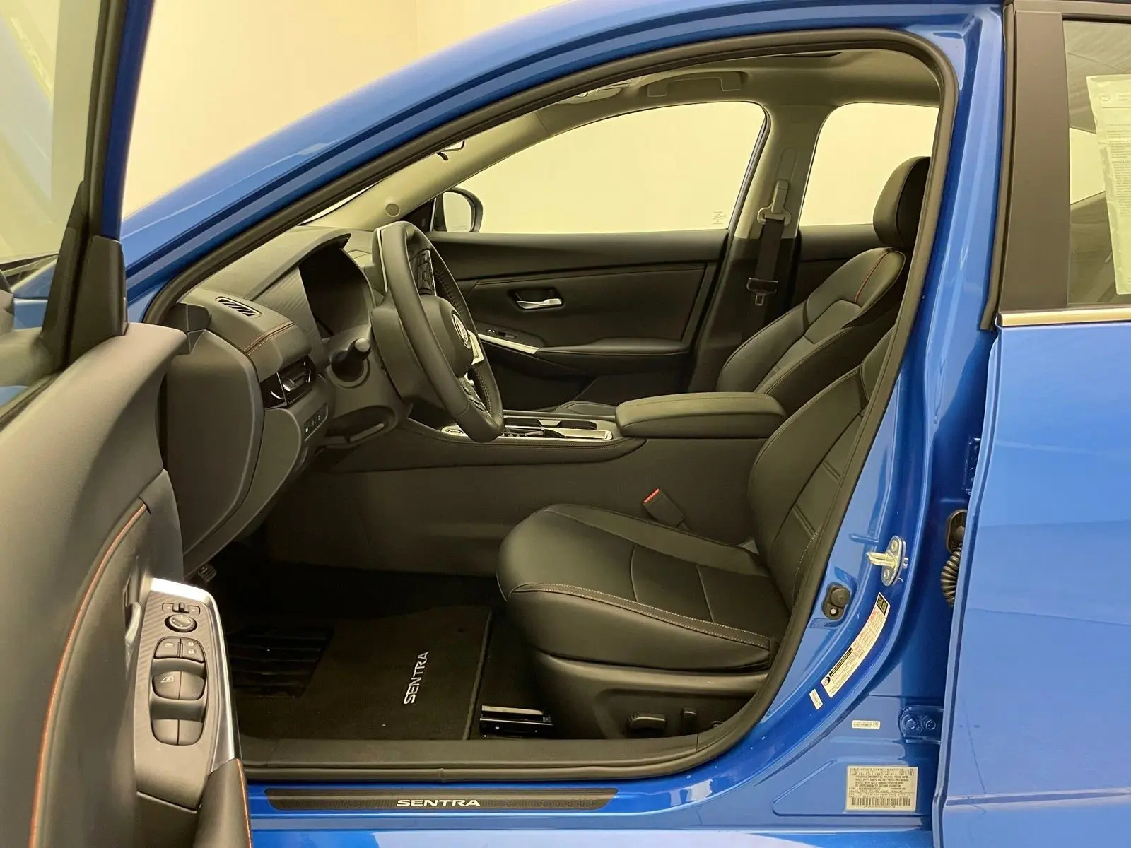 2025 Nissan Sentra SR photo 14
