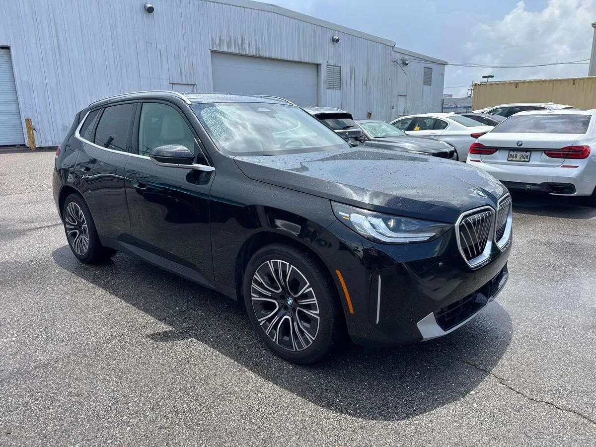 2026 BMW X3 30 XDRIVE's photo