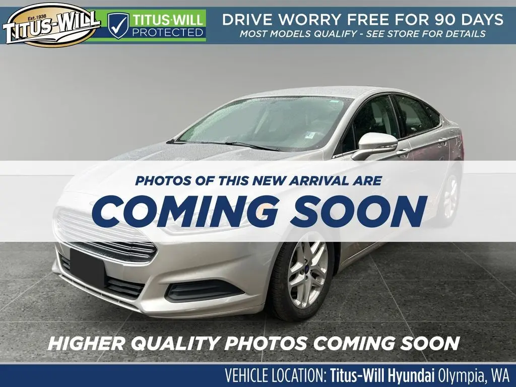 2016 Ford Fusion SE photo 2