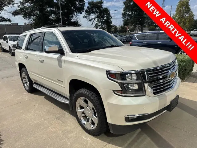 2015 Chevrolet Tahoe LTZ photo 3