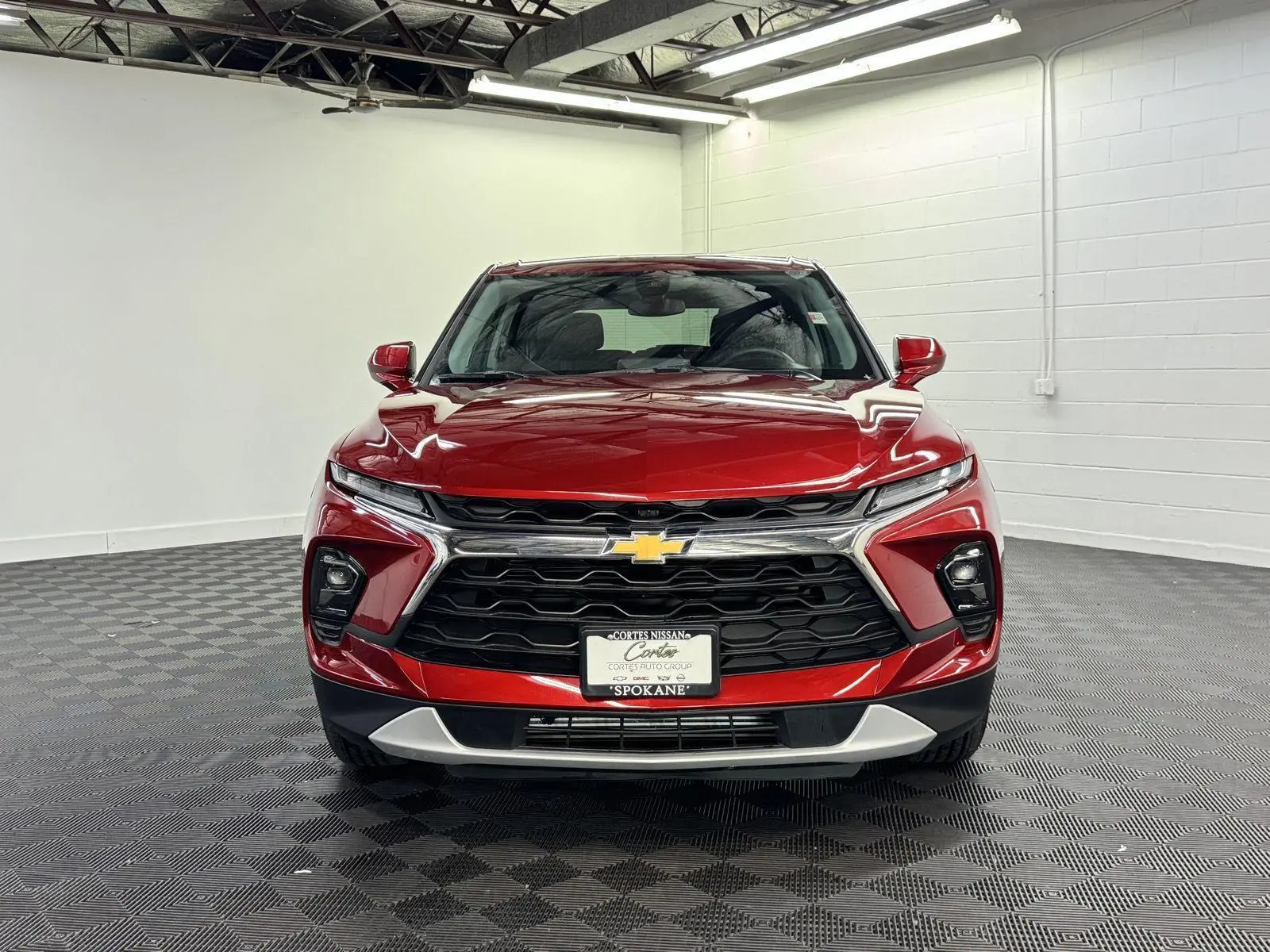 2025 Chevrolet Blazer 2LT photo 2