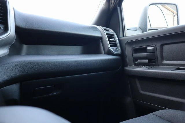 2025 RAM 3500 Chassis Tradesman - Photo 38