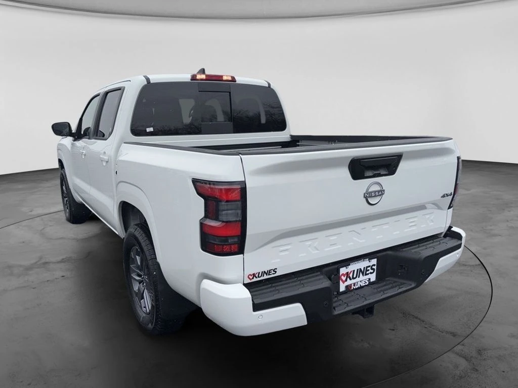 2026 Nissan Frontier SV - Photo 6