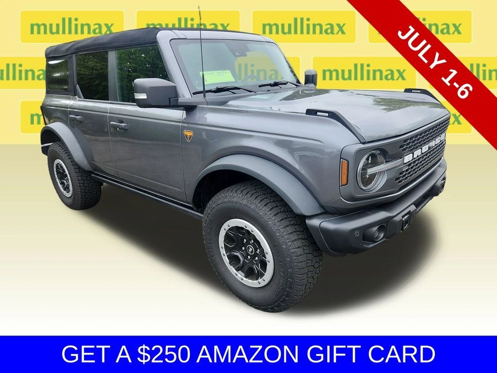 2023 Ford Bronco Badlands 4x4's photo