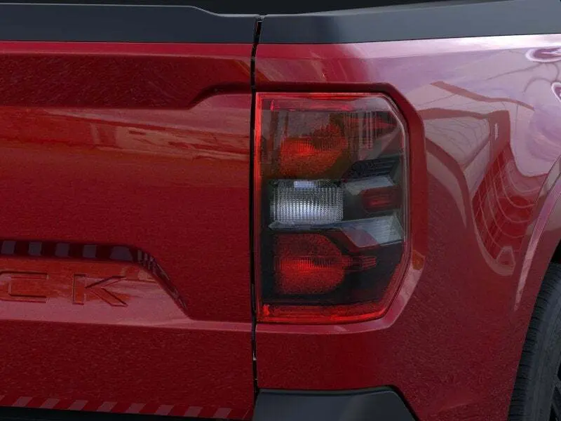2025 Ford Maverick XLT photo 17