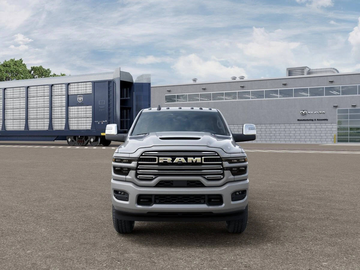 2026 RAM 2500 Laramie - Photo 6